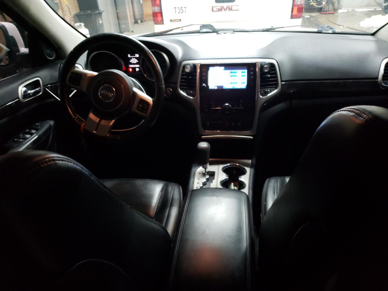 2011 Jeep Grand Cherokee - Image 8
