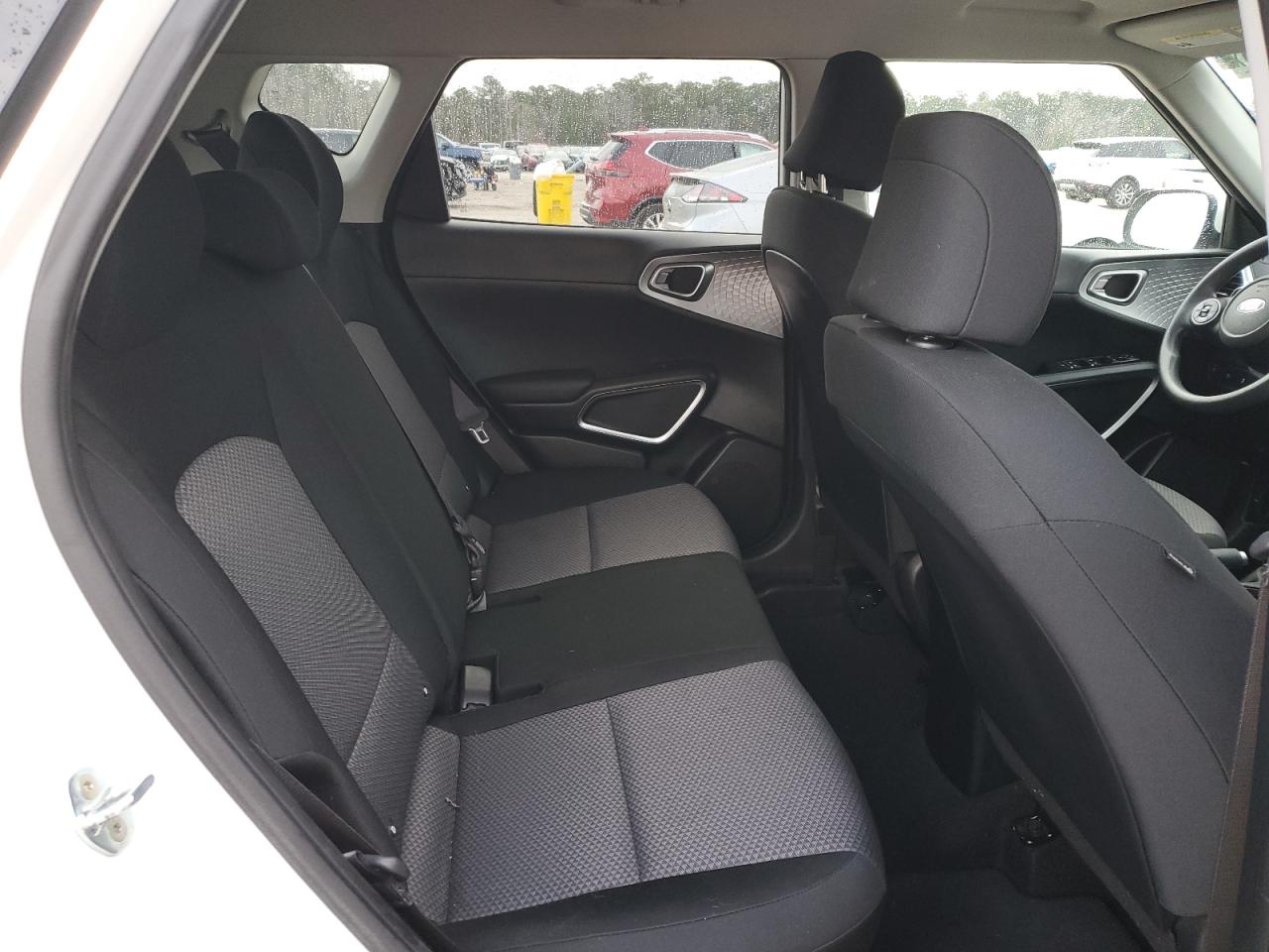 2021 Kia Soul - Image 11