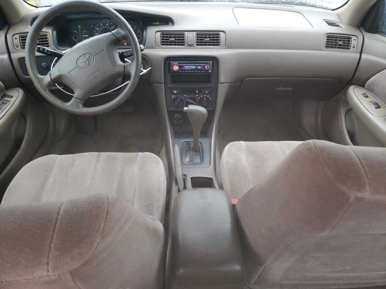 1998 Toyota Camry - Image 8