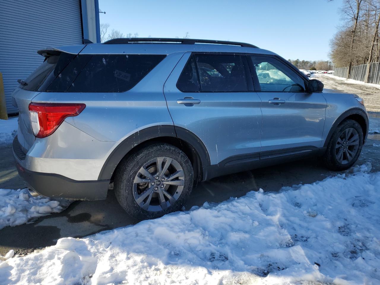 2021 Ford Explorer - Image 3