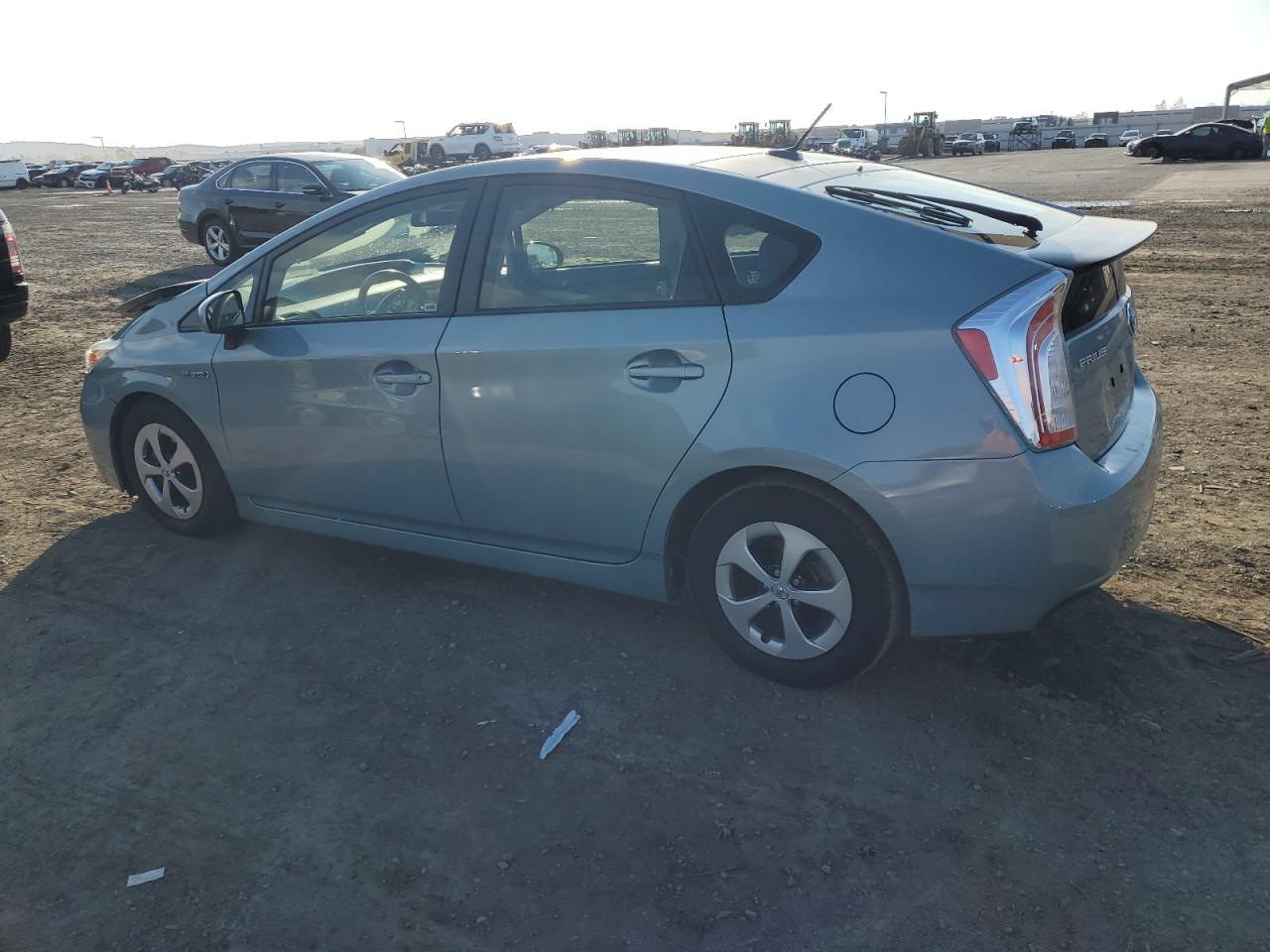 2015 Toyota Prius - Image 2