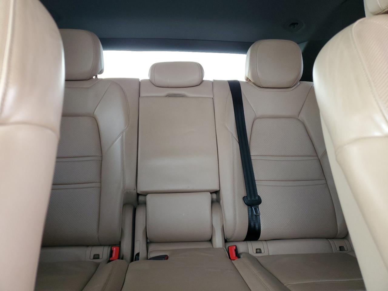 2019 Porsche Cayenne - Image 10
