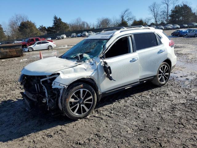  NISSAN ROGUE 2019 White