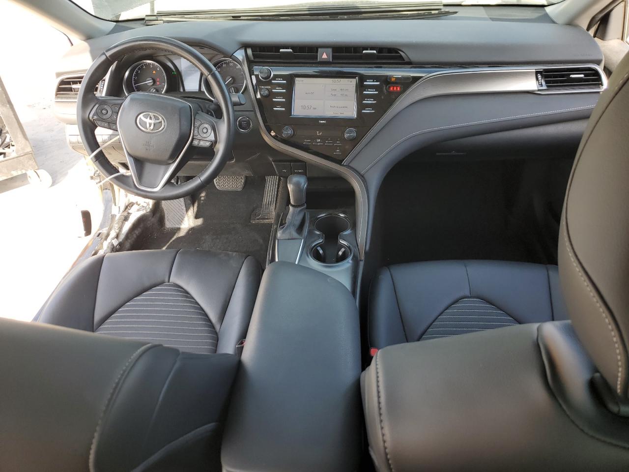 2020 Toyota Camry - Image 8