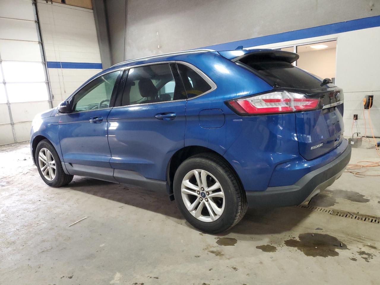 2020 Ford Edge - Image 2