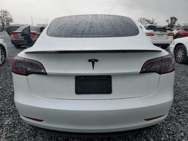  TESLA MODEL 3 2023 Білий