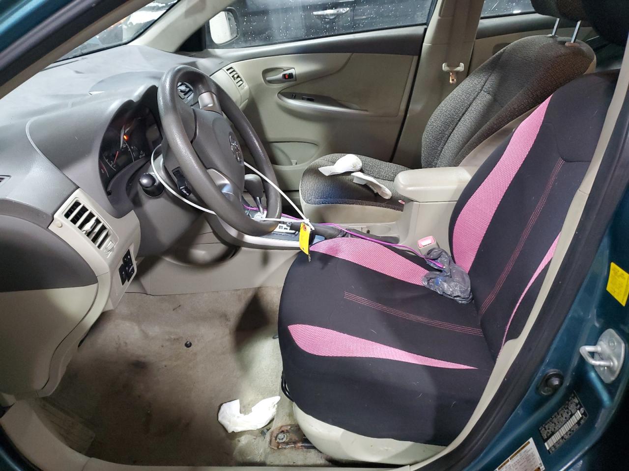 2010 Toyota Corolla - Image 7
