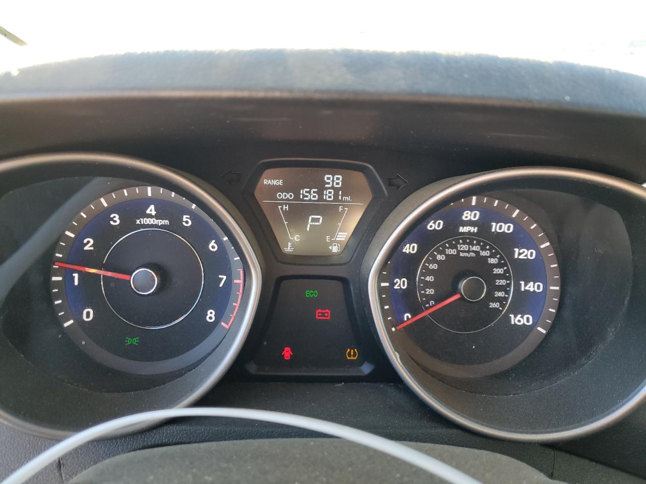 2012 Hyundai Elantra - Image 9