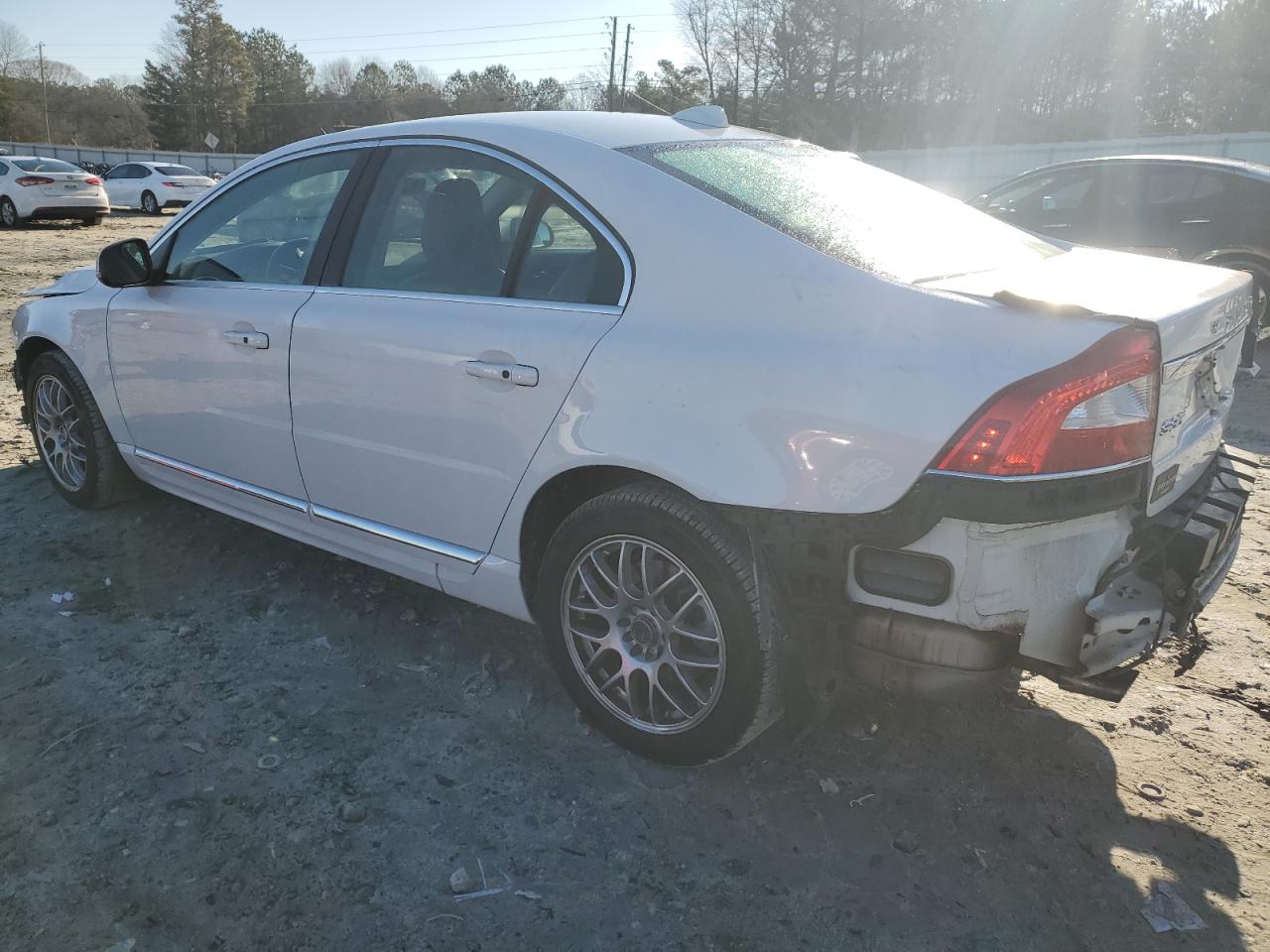 2016 Volvo S80 - Image 2