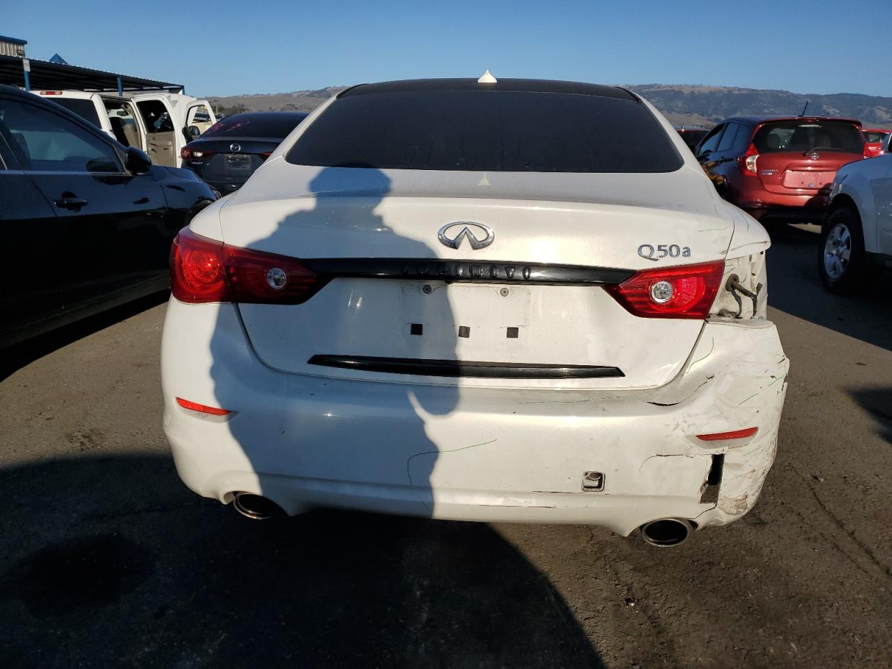 VIN JN1BV7AP6FM352440 2015 INFINITI Q50 no.6