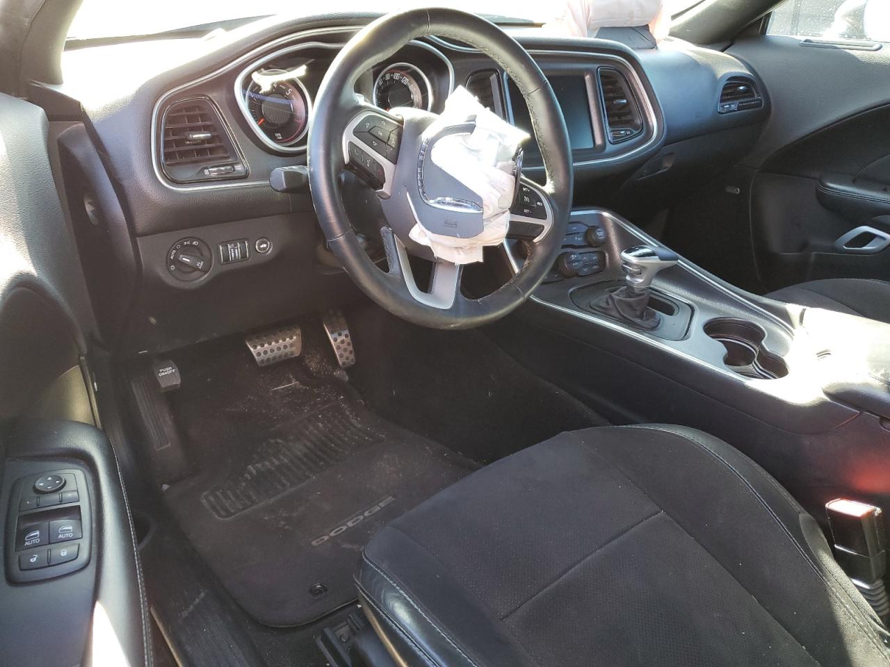 2016 Dodge Challenger - Image 8