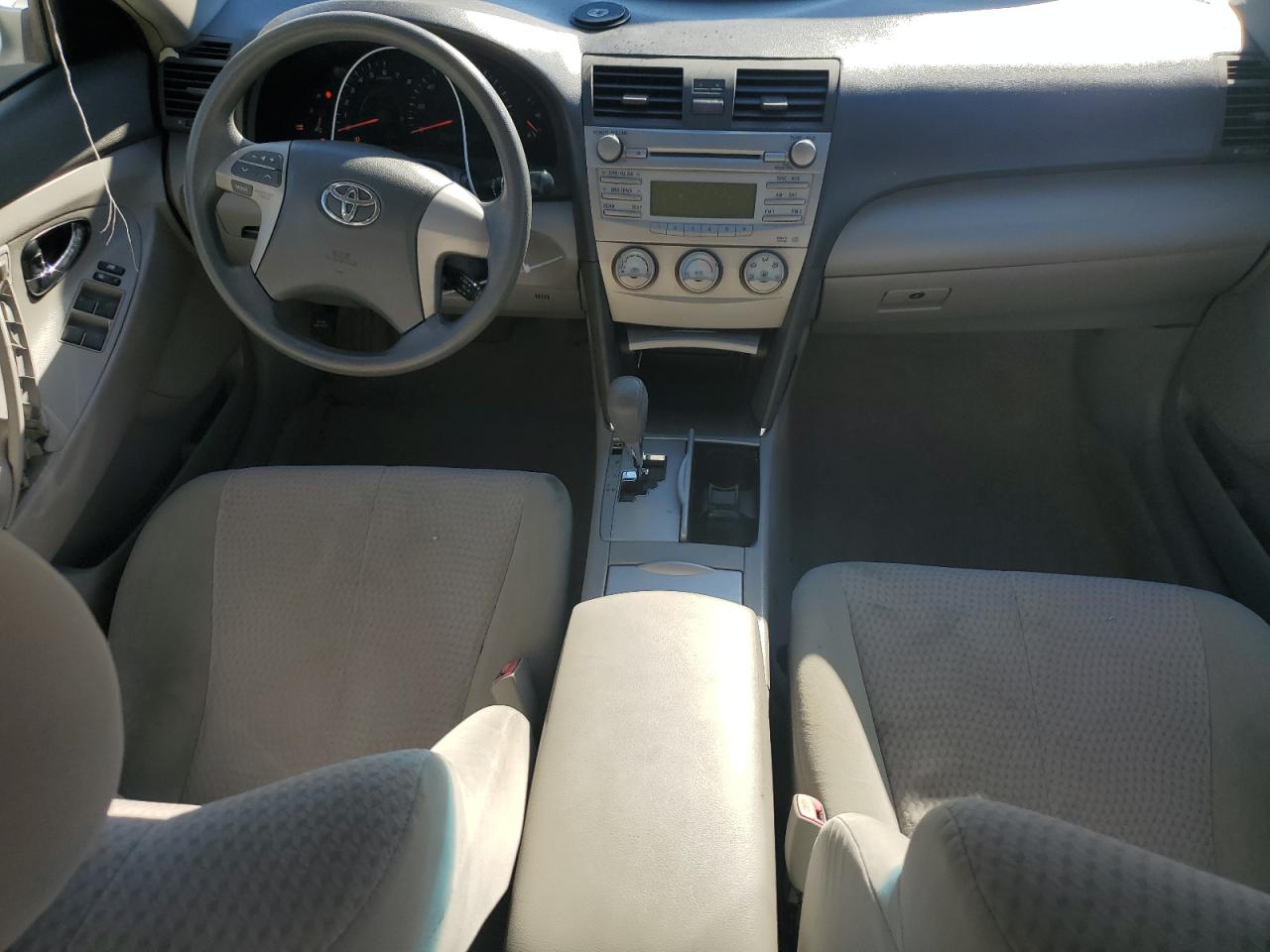 2010 Toyota Camry - Image 8