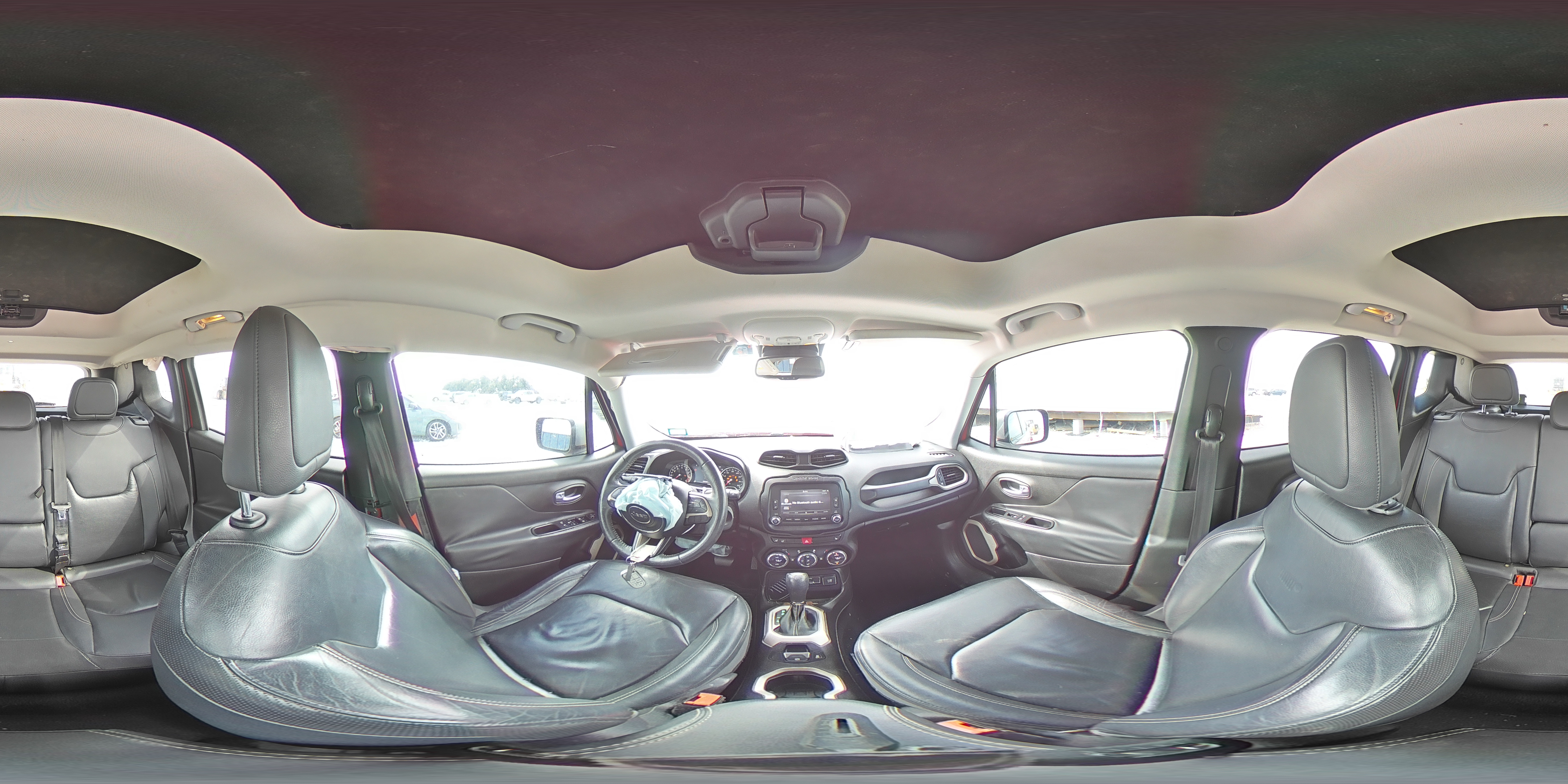 2016 Jeep Renegade - Image 13