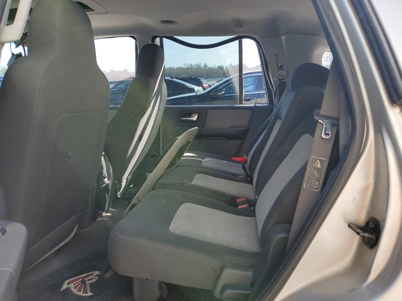 2003 Ford Expedition - Image 11