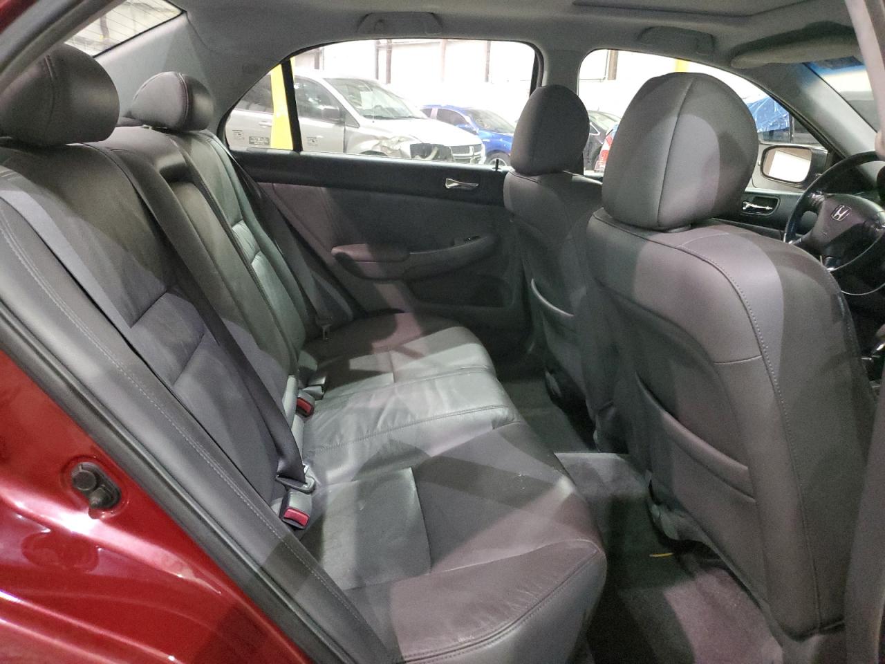 2007 Honda Accord - Image 10