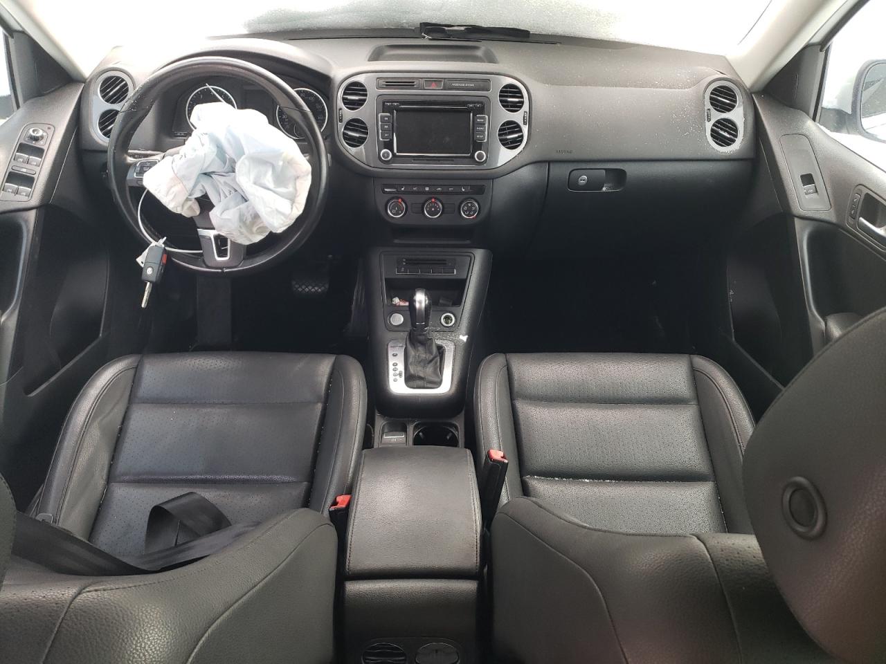 2015 Volkswagen Tiguan - Image 8