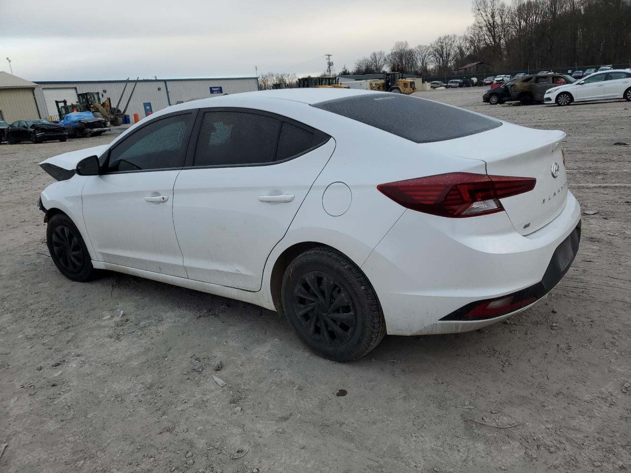 2020 Hyundai Elantra - Image 2