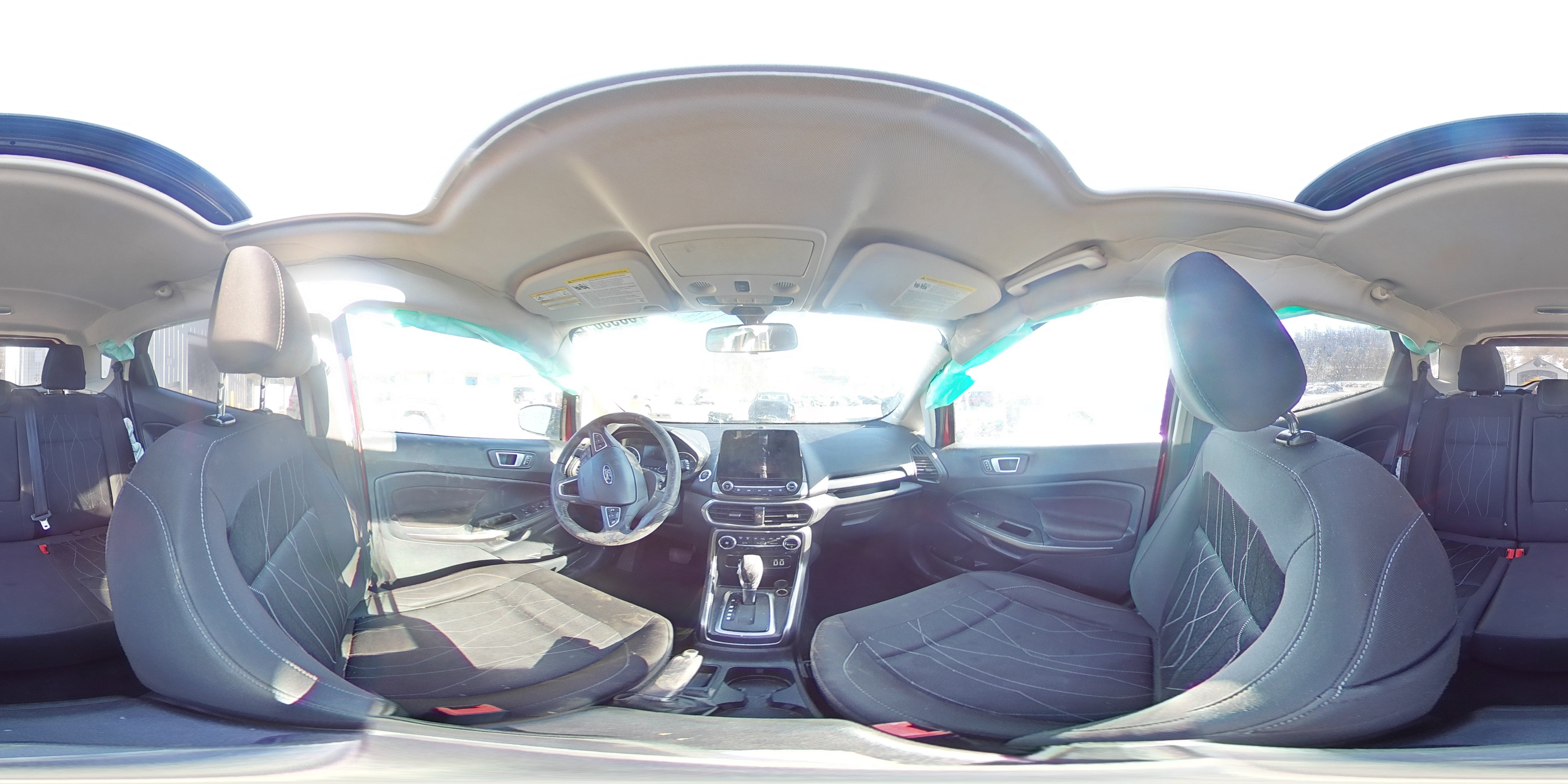2018 Ford EcoSport - Image 14