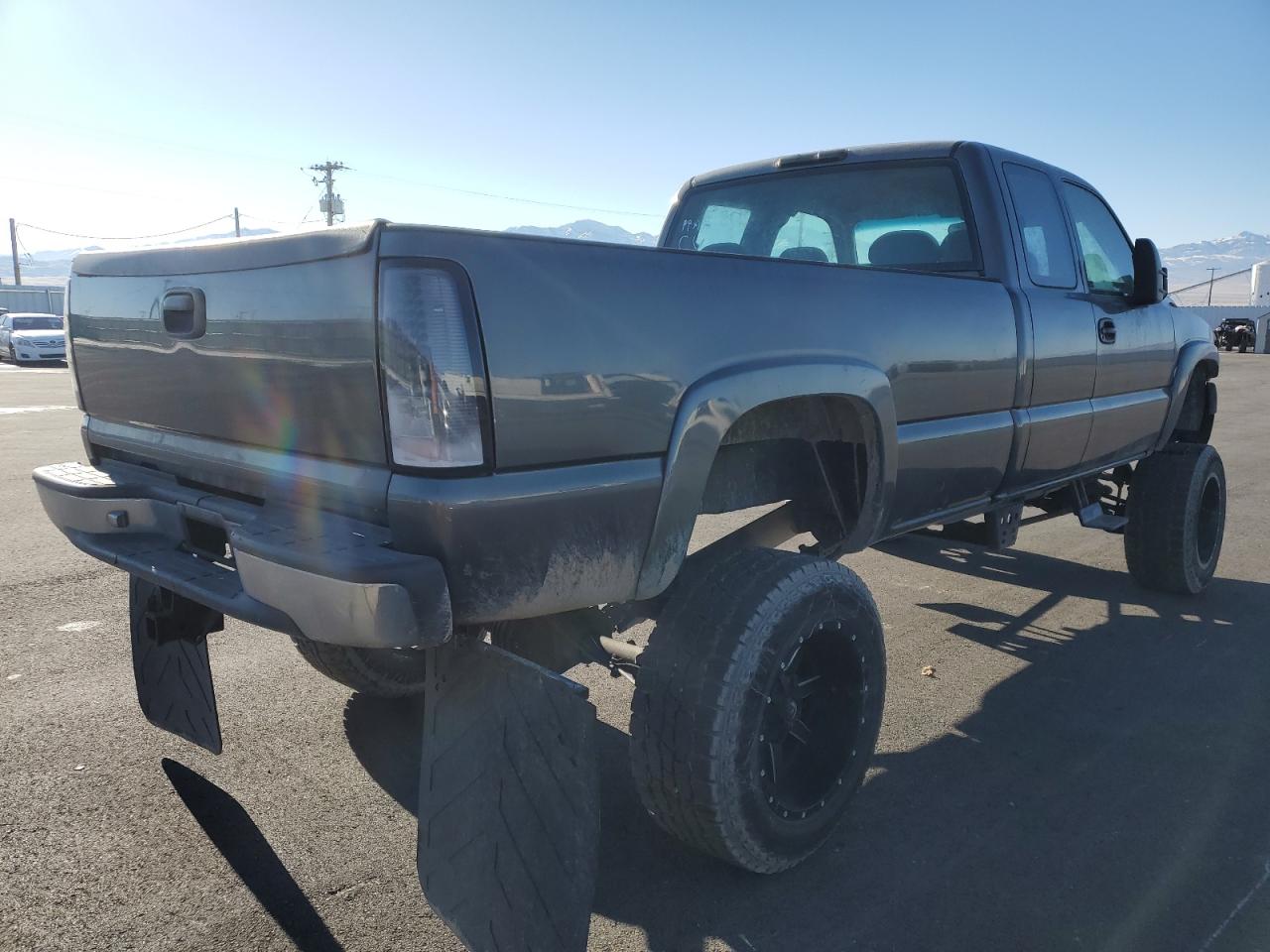 2001 Chevrolet Silverado - Image 3