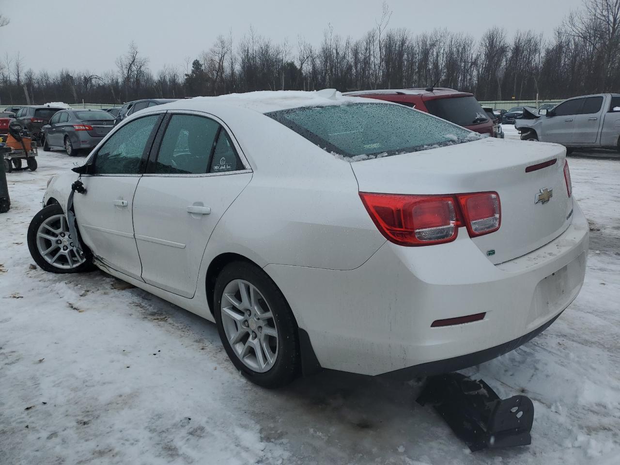 2015 Chevrolet Malibu - Image 2
