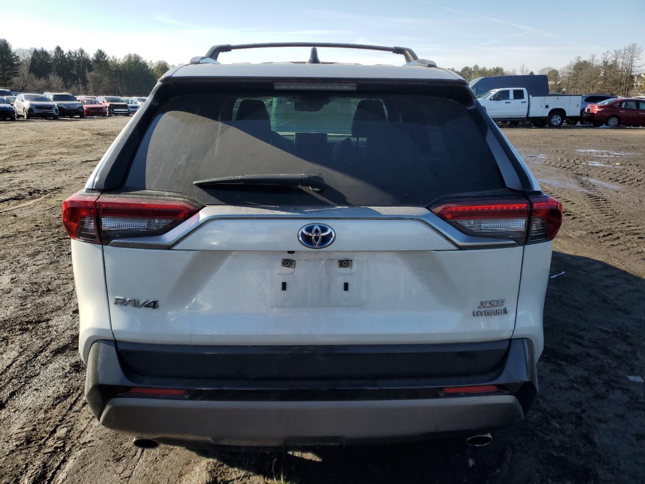 2019 Toyota RAV 4 - Image 6