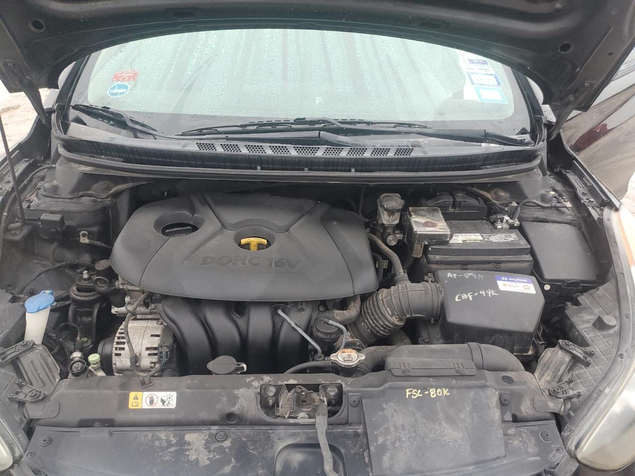 2013 Hyundai Elantra - Image 12