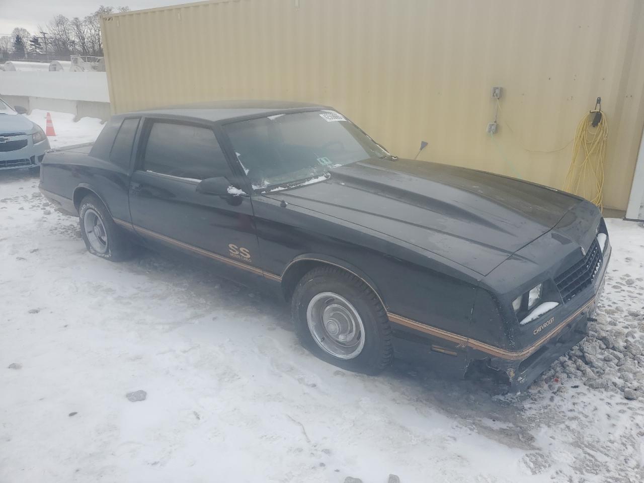 1987 Chevrolet Monte Carlo - Image 4