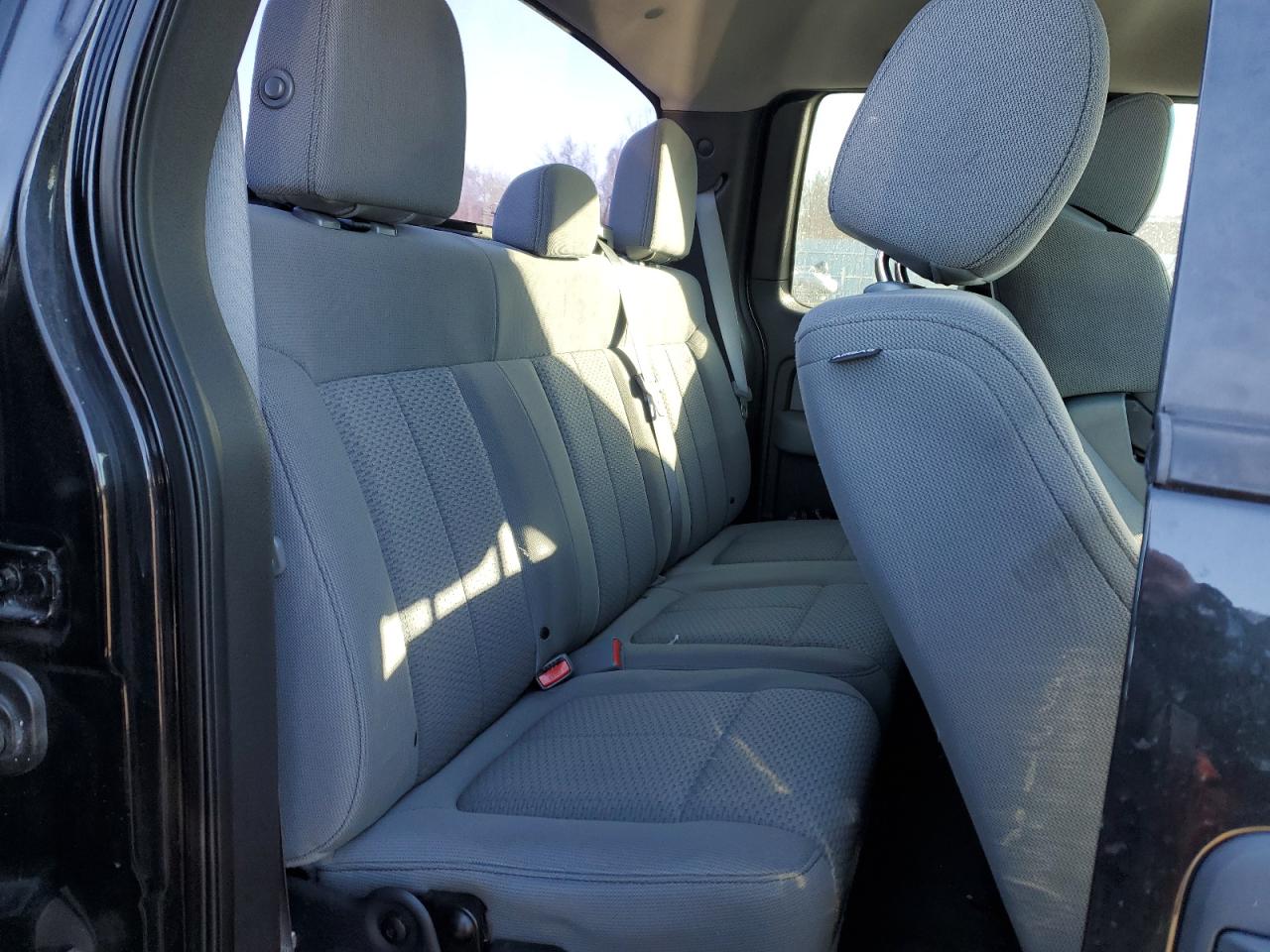 2014 Ford F-150 - Image 10