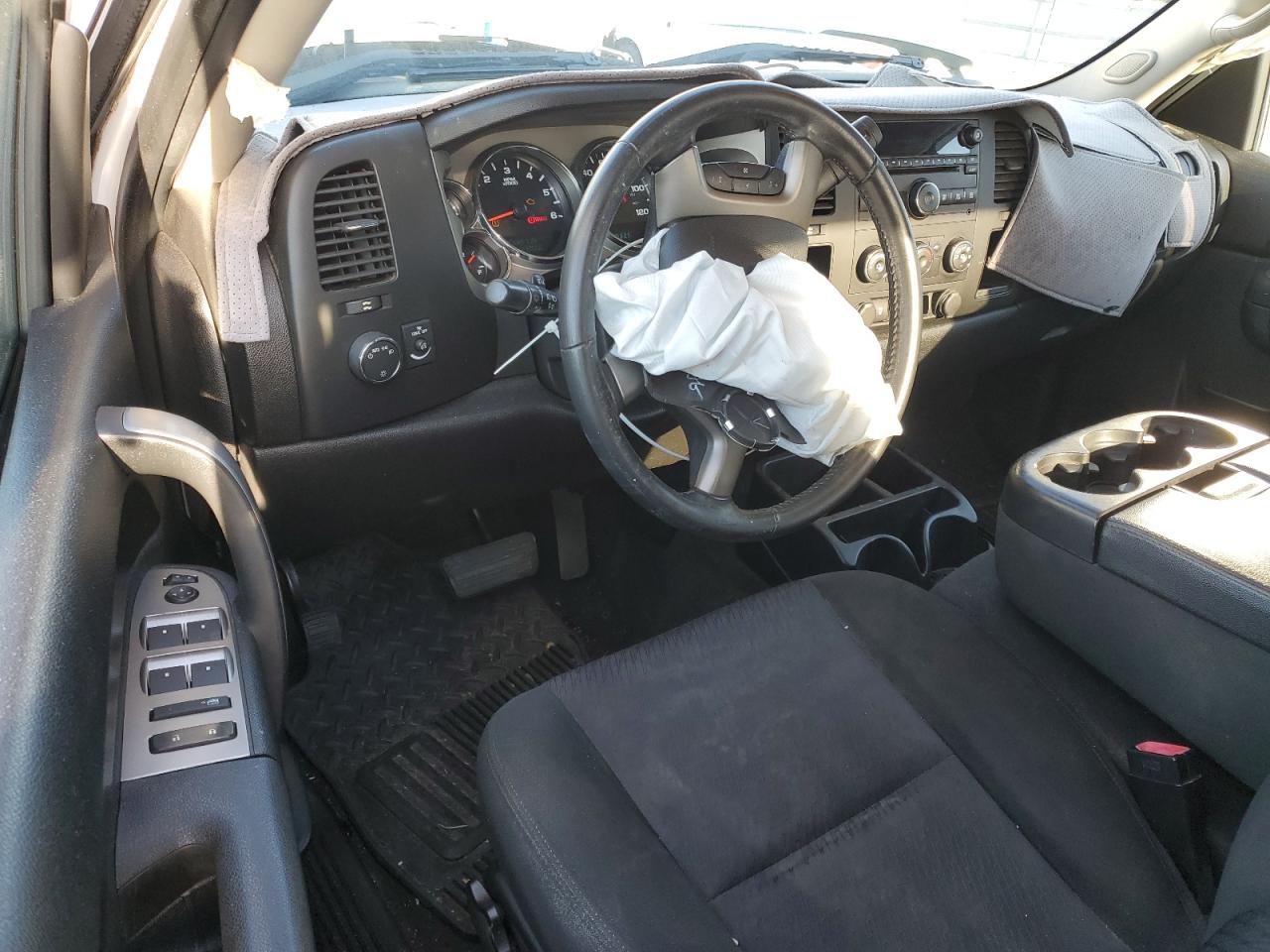 2012 Chevrolet Silverado - Image 8