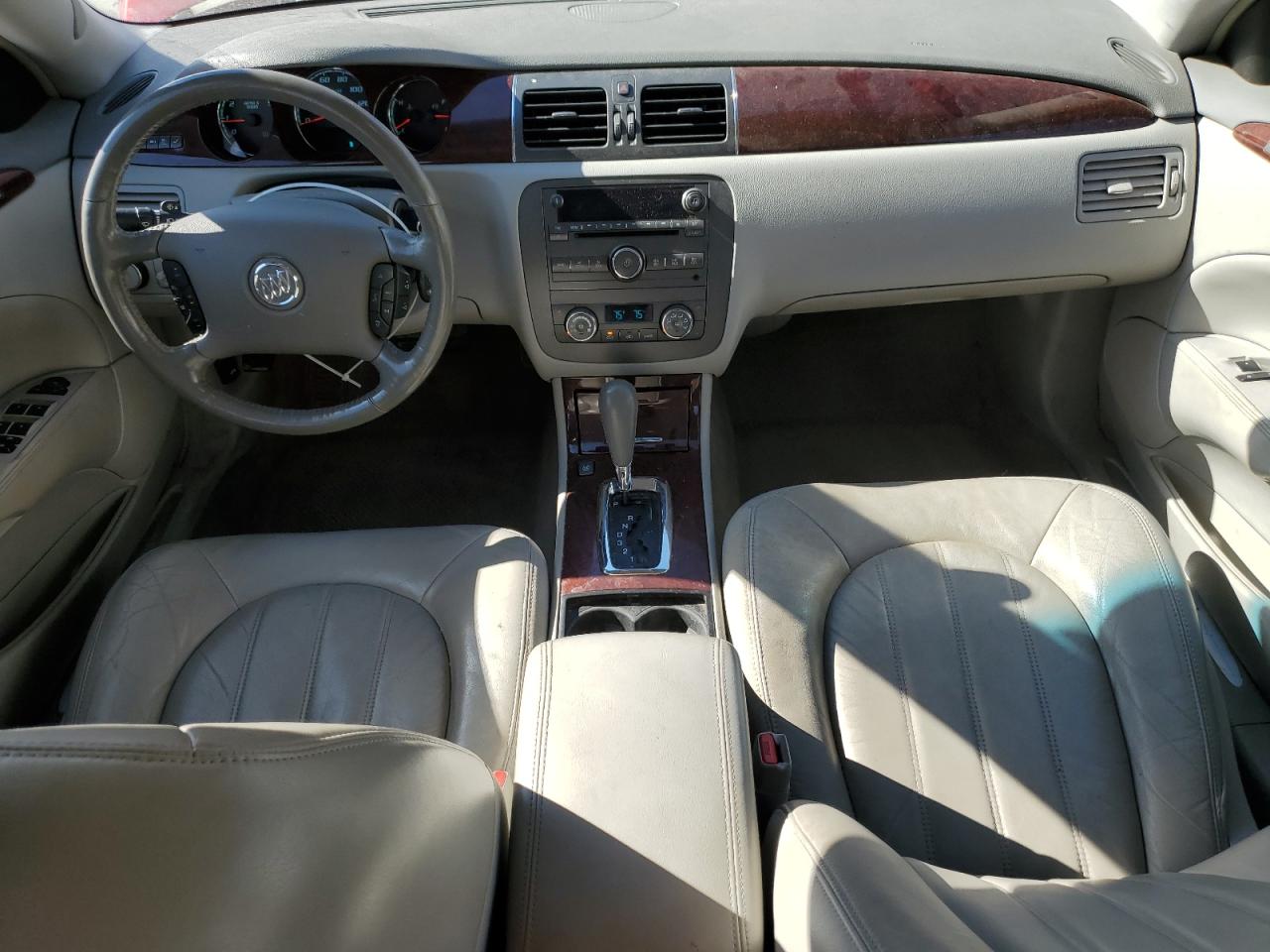 2010 Buick Lucerne - Image 8