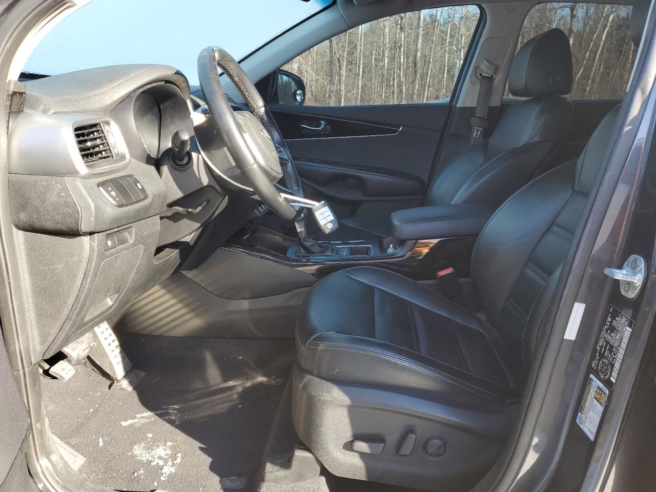 2019 Kia Sorento - Image 7