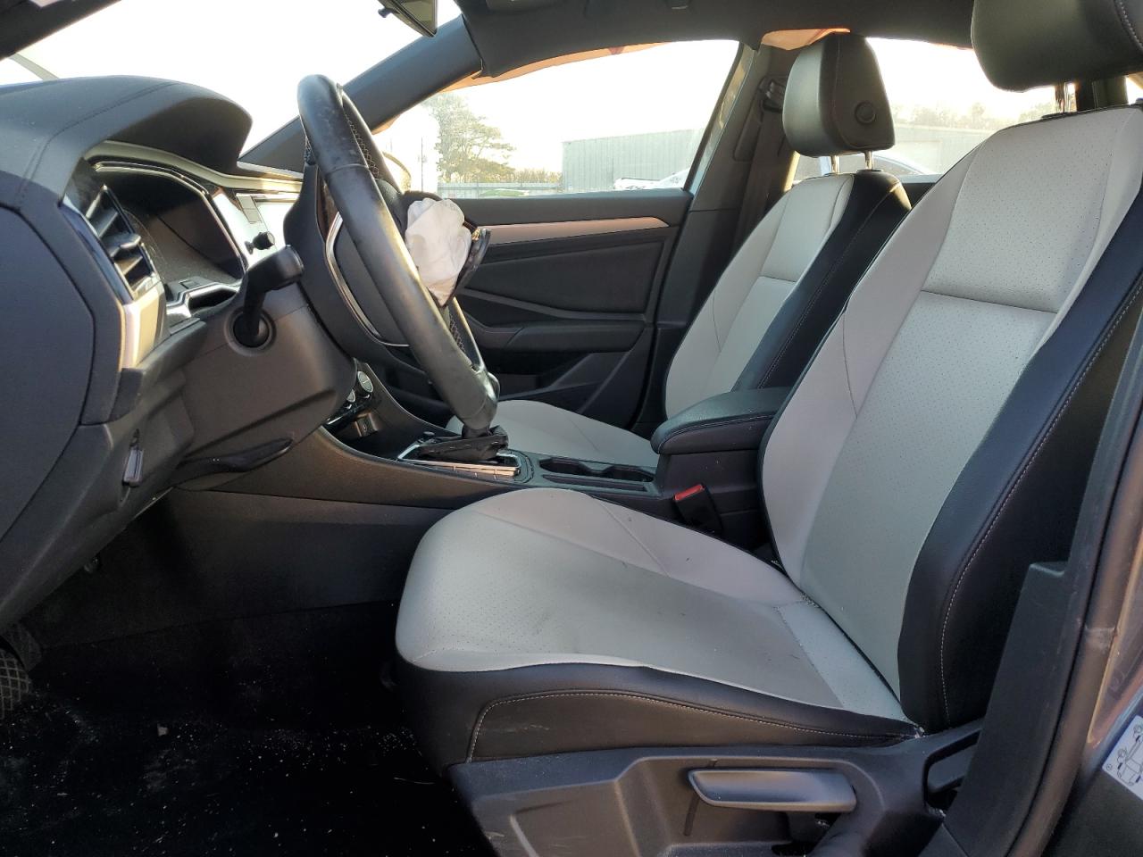 2019 Volkswagen Jetta - Image 7