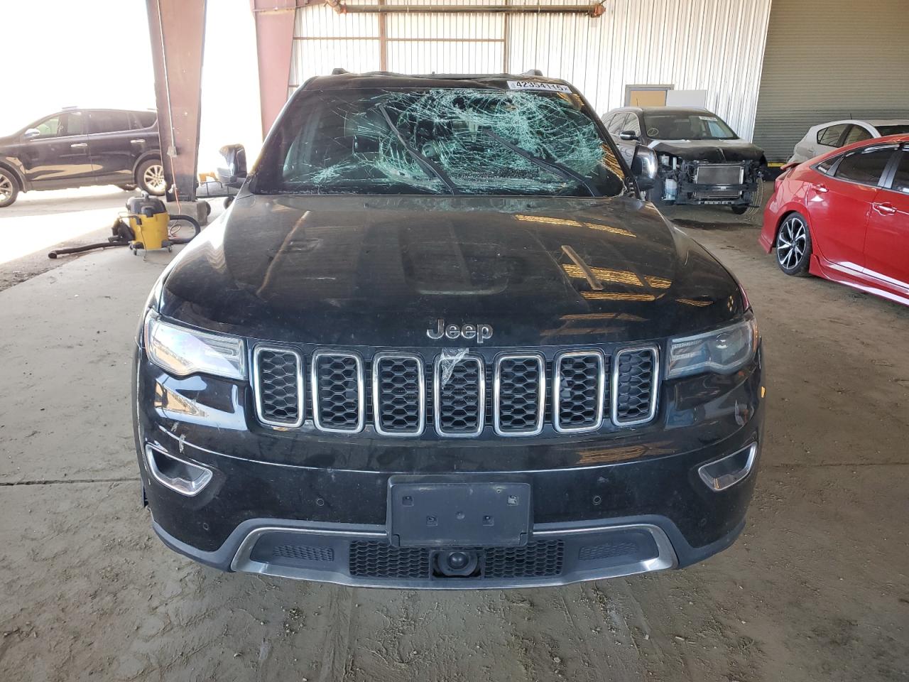 2018 Jeep Grand Cherokee - Image 5
