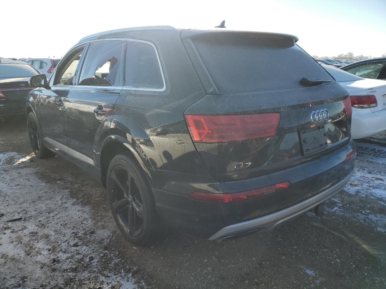 2019 Audi Q7 - Image 2