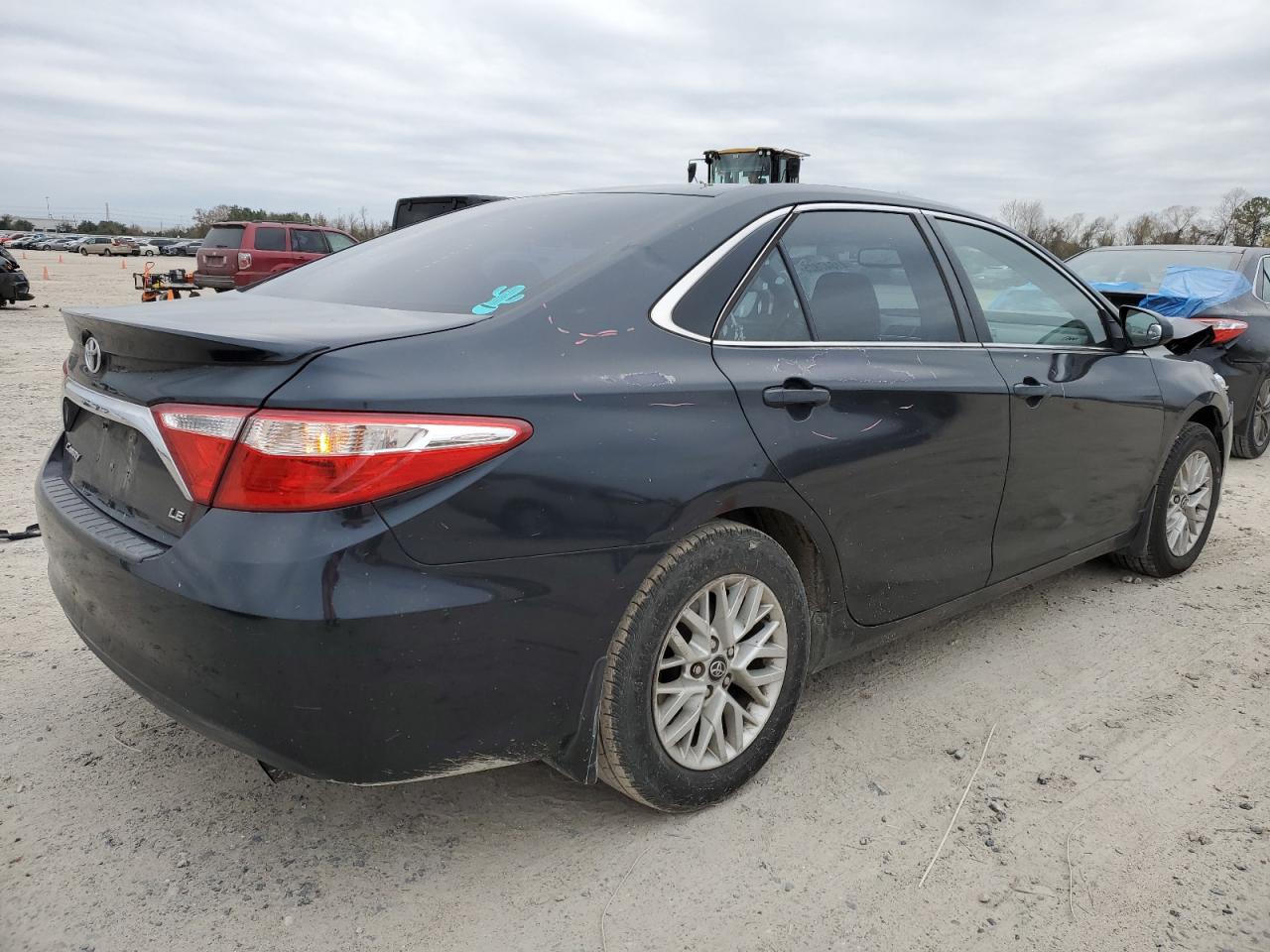 2016 Toyota Camry - Image 3
