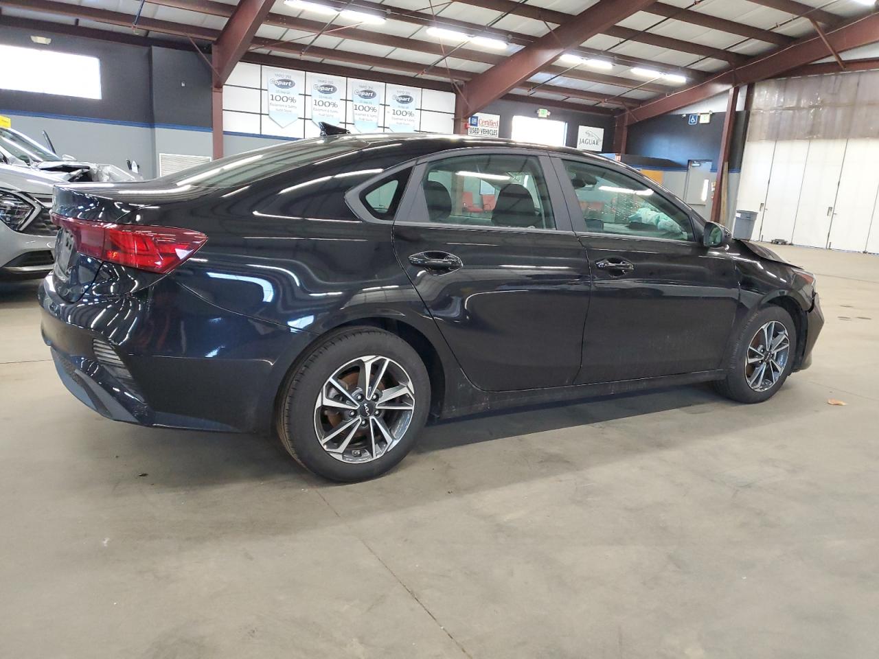 2024 Kia Forte - Image 3