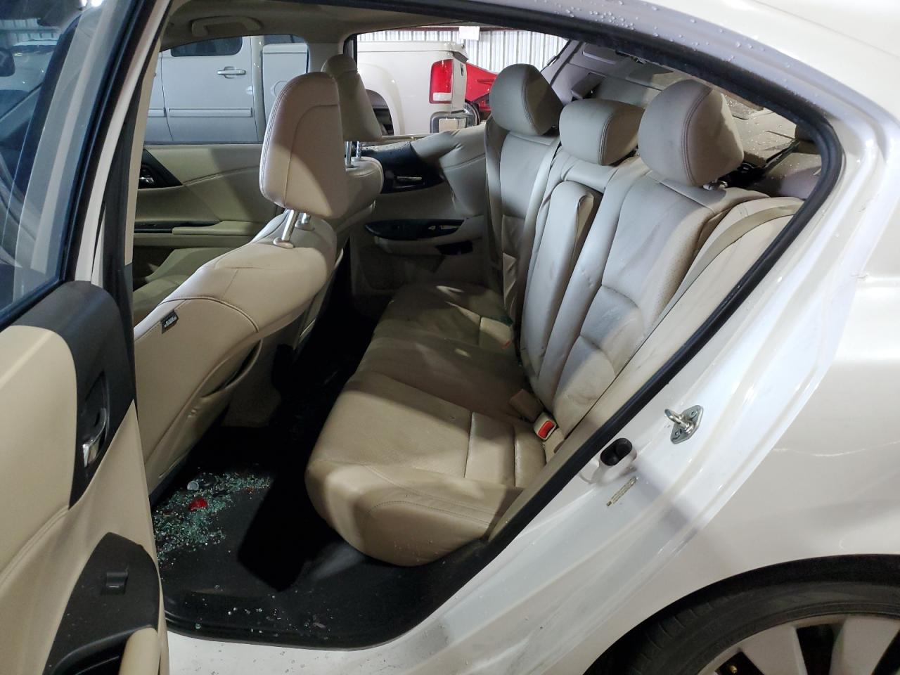 2014 Honda Accord - Image 10