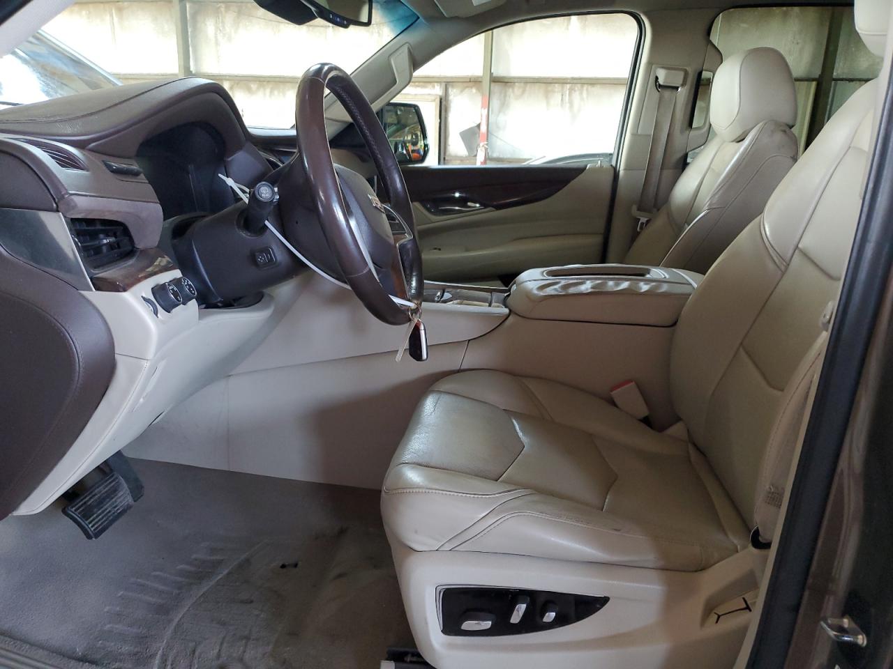 2015 Cadillac Escalade - Image 7