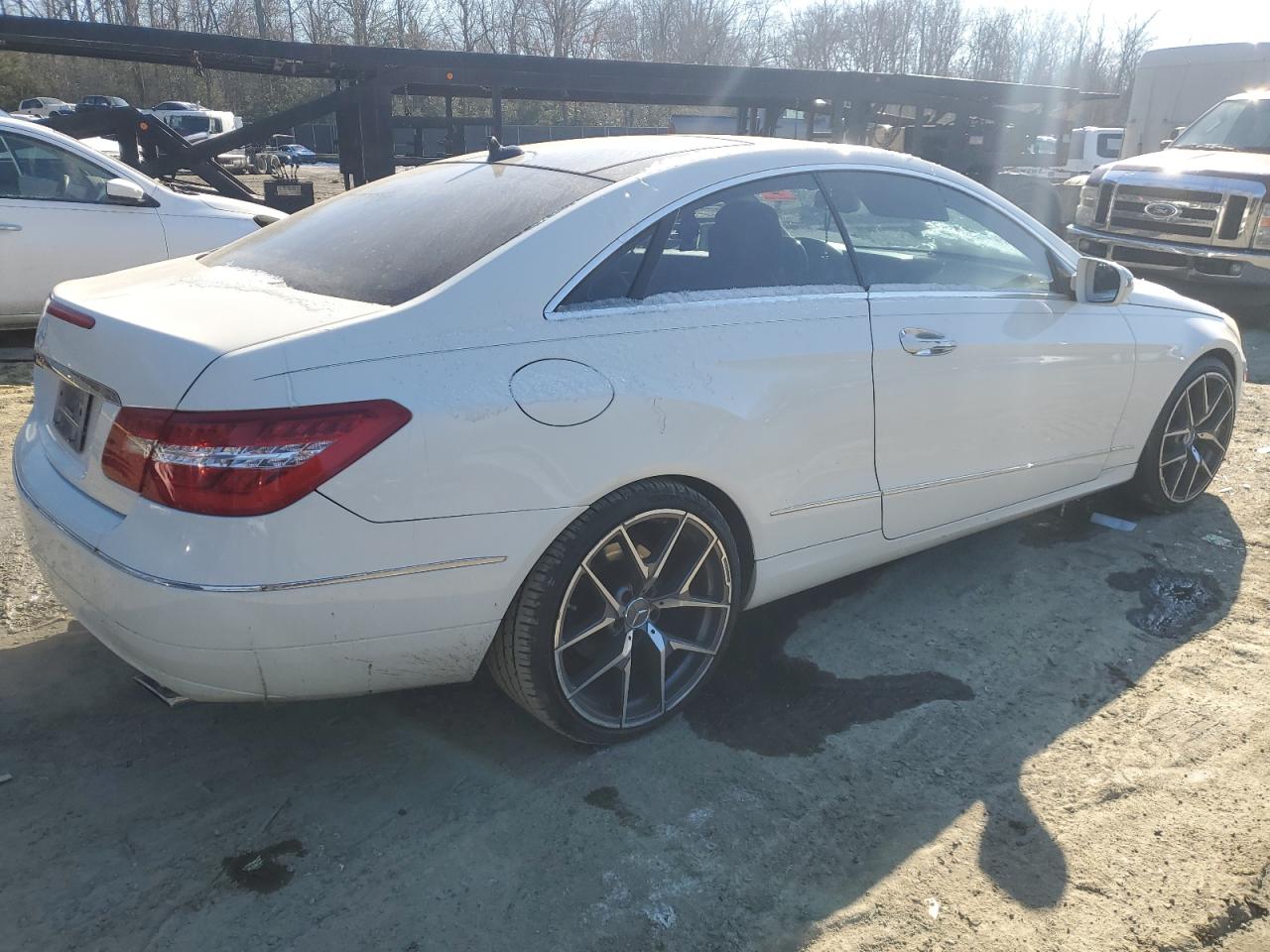 2010 Mercedes-Benz E-klasse - Image 3
