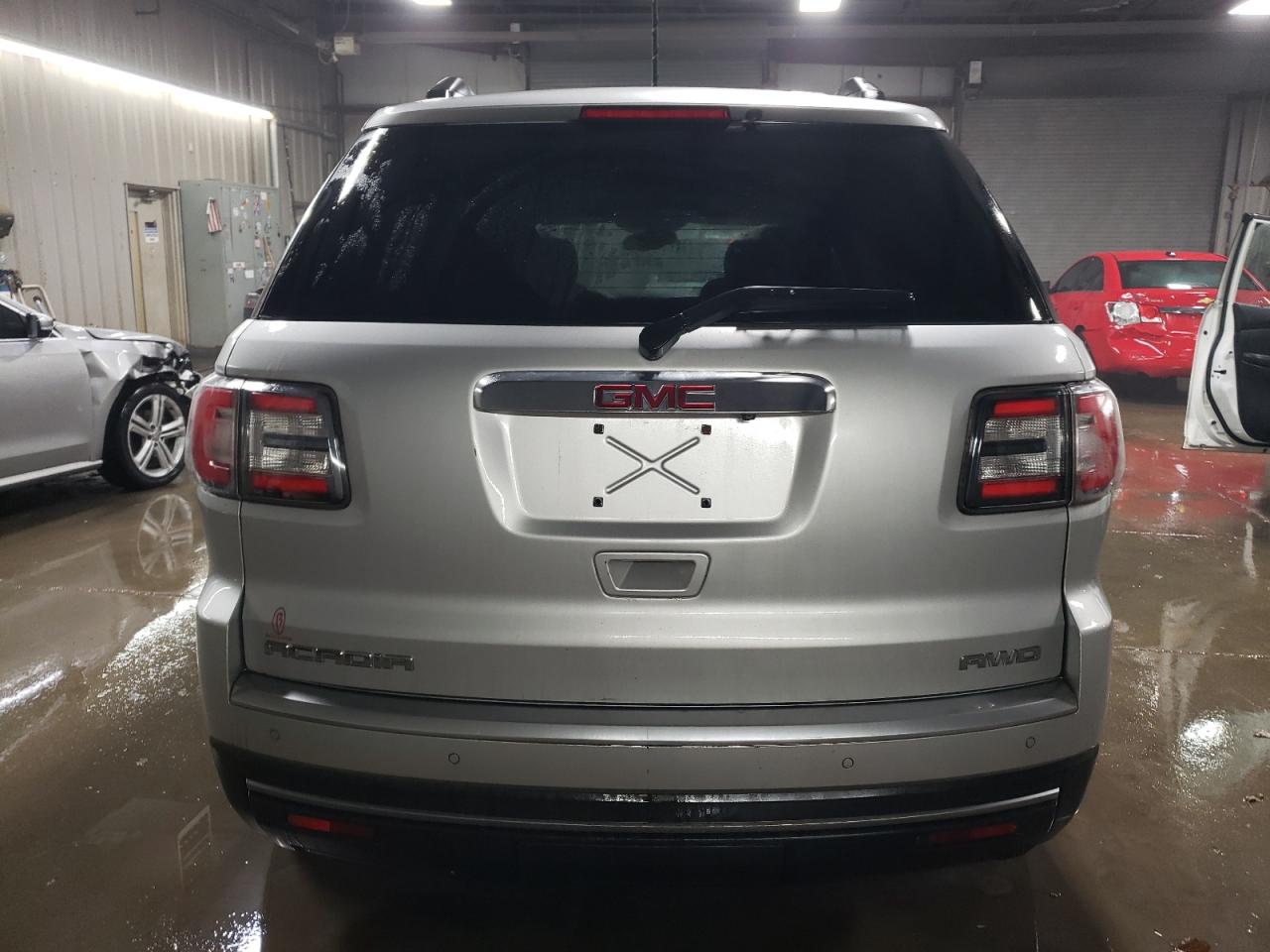2013 GMC Acadia - Image 6