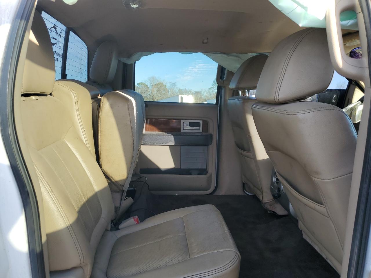2010 Ford F-150 - Image 11