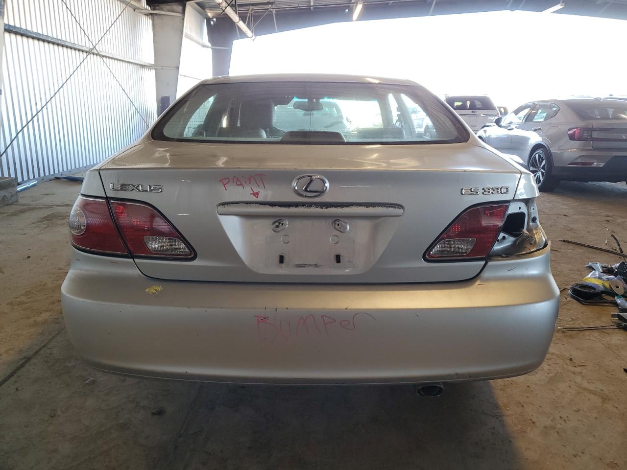 2004 Lexus ES - Image 6