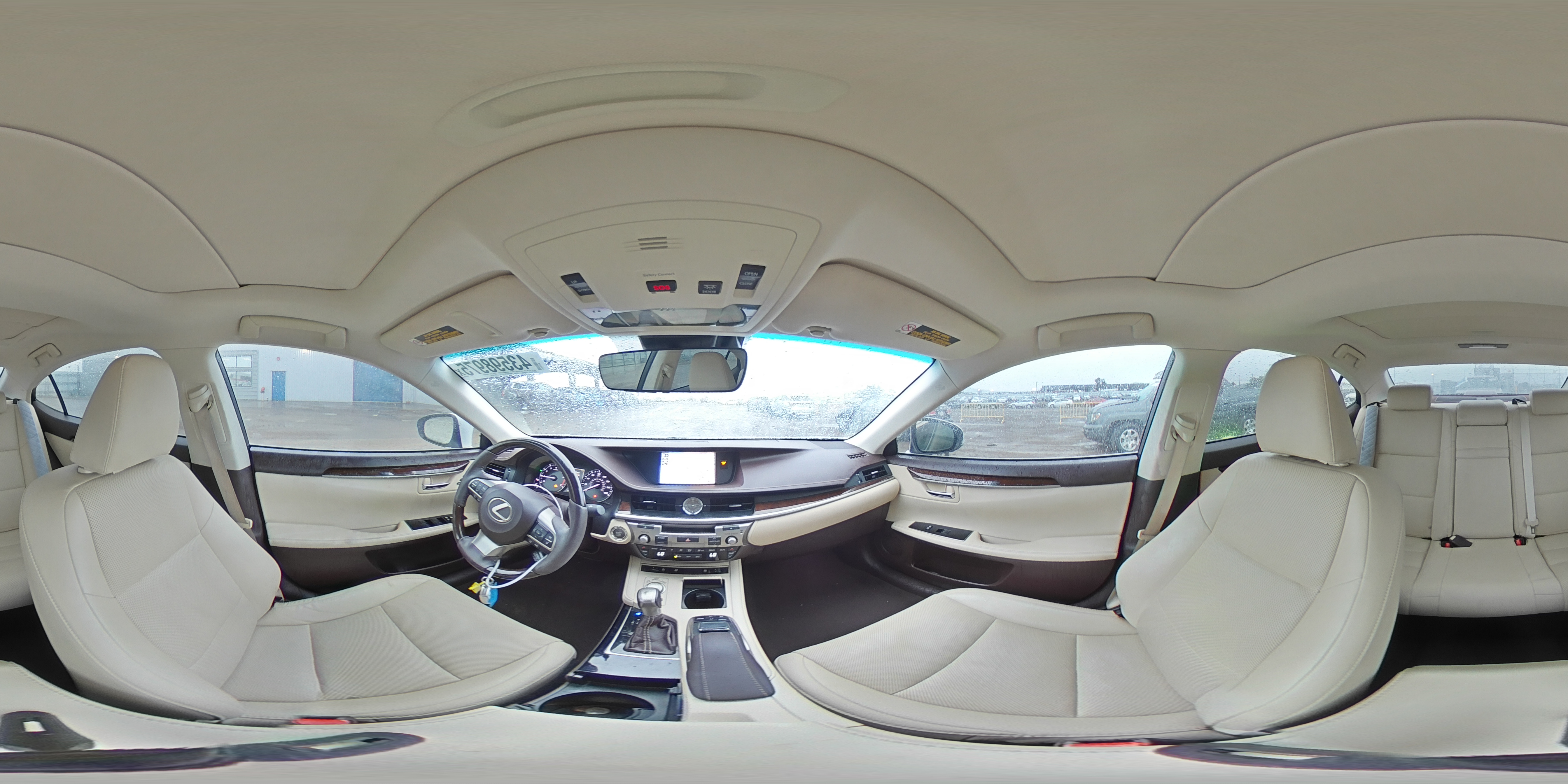 2017 Lexus ES - Image 12