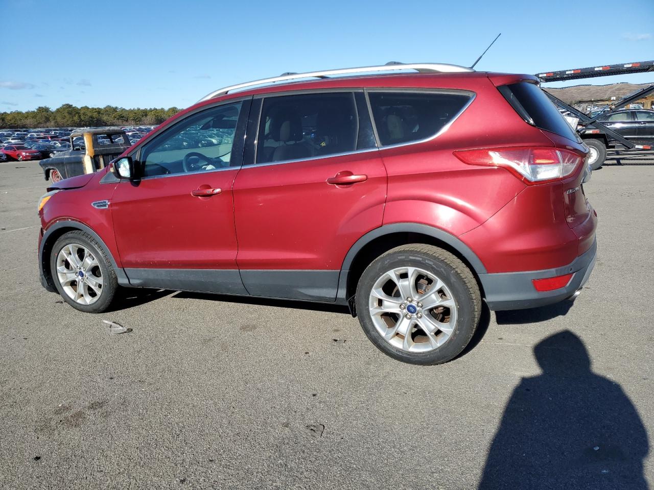 VIN 1FMCU0J95EUB52852 2014 FORD ESCAPE no.2