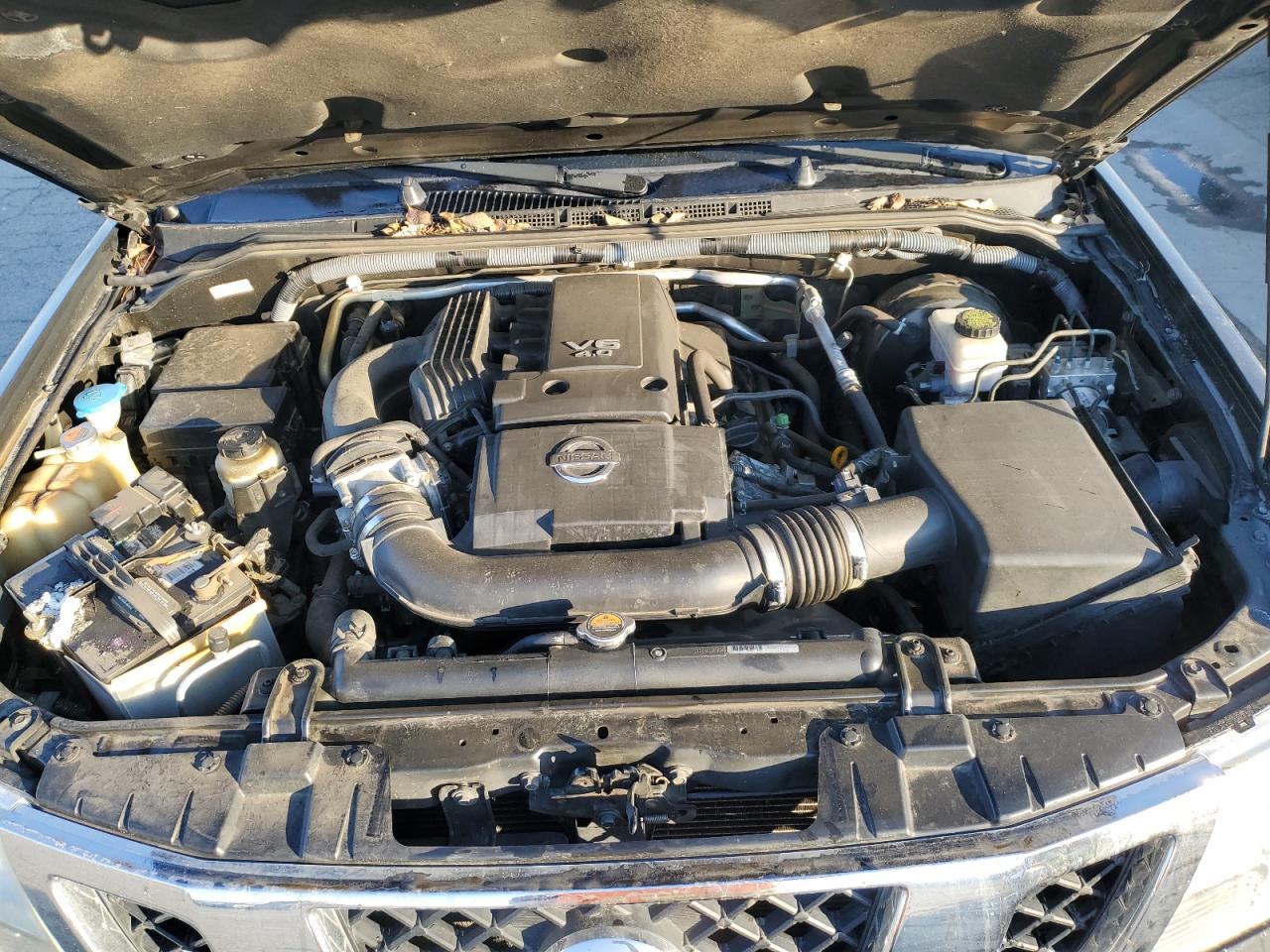 2012 Nissan Navara (Frontier) - Image 12