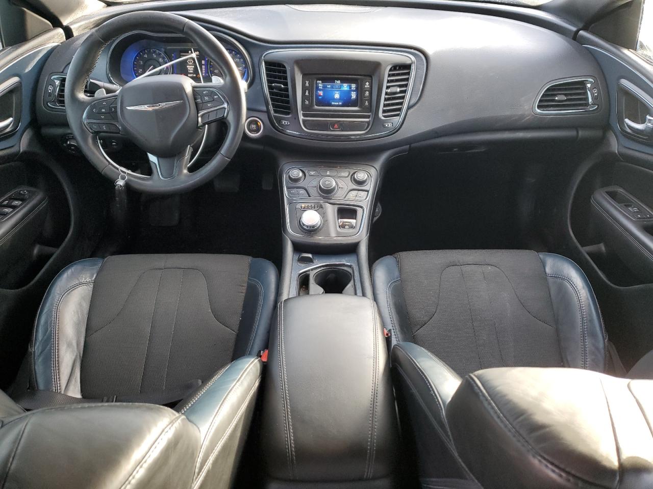 2015 Chrysler 200 - Image 8