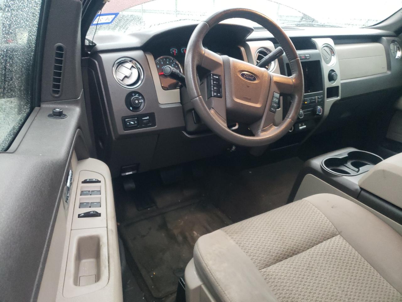 2010 Ford F-150 - Image 8