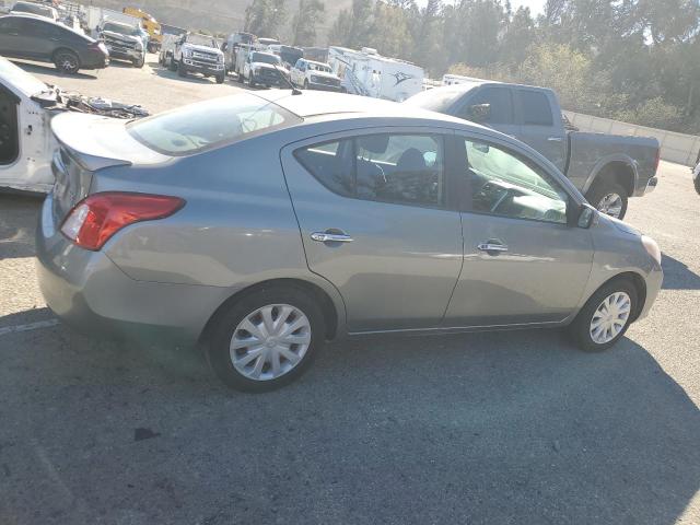  NISSAN VERSA 2013 Серый