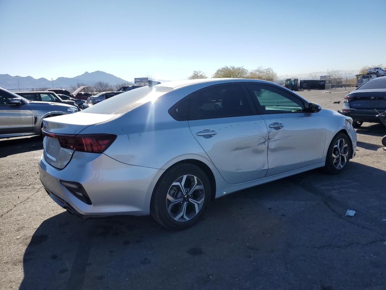 2020 Kia Forte - Image 3