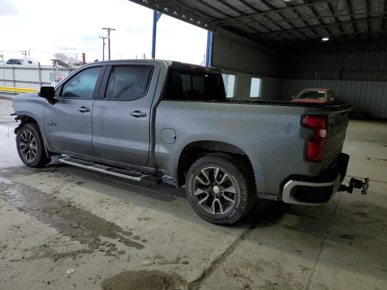 2020 Chevrolet Silverado - Image 2